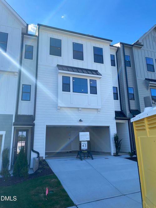 4609 Mint Leaf Ln, Raleigh, NC, 27612-5689 | Card Image