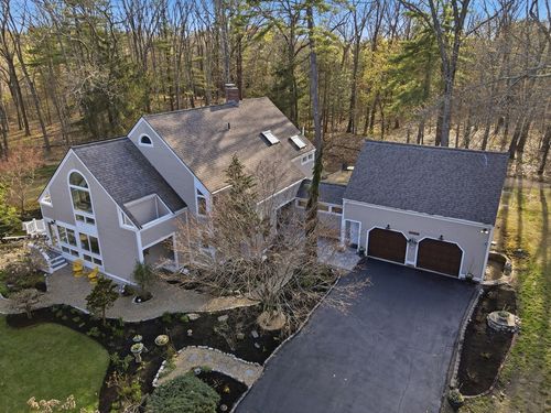 24 Parsons Rd, West Newbury, MA, 01985-1316 | Card Image