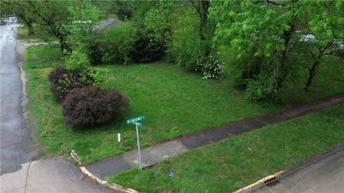 401 & 407 W Chestnut Street, Olney, IL, 62450 | Card Image