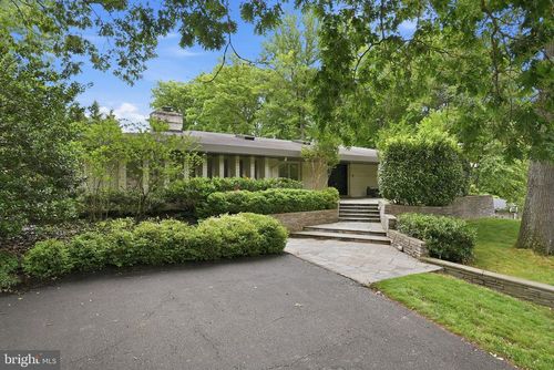 6929 Carmichael Ave, BETHESDA, MD, 20817-4609 | Card Image