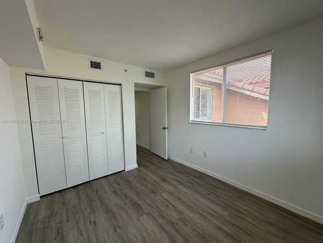 APT-304 - 17602 Nw 25 Th Ave, Condo with 3 bedrooms, 2 bathrooms and null parking in Miami Gardens FL | Image 12