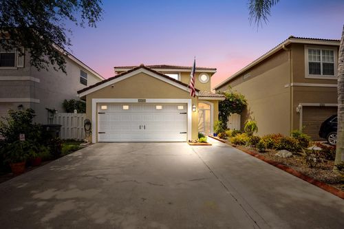 7769 Springfield Lake Dr, Lake Worth, FL, 33467-7894 | Card Image