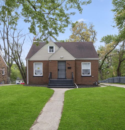 825 E 43rd Pl, Gary, IN, 46409-2309 | Card Image