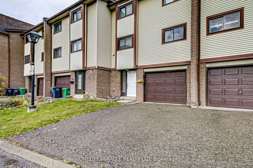 70-70 Mccallum Crt, Brampton, ON, L6W3M4 | Card Image