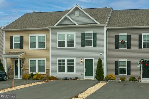 107 Loblolly Dr, BUNKER HILL, WV, 25413-2202 | Card Image