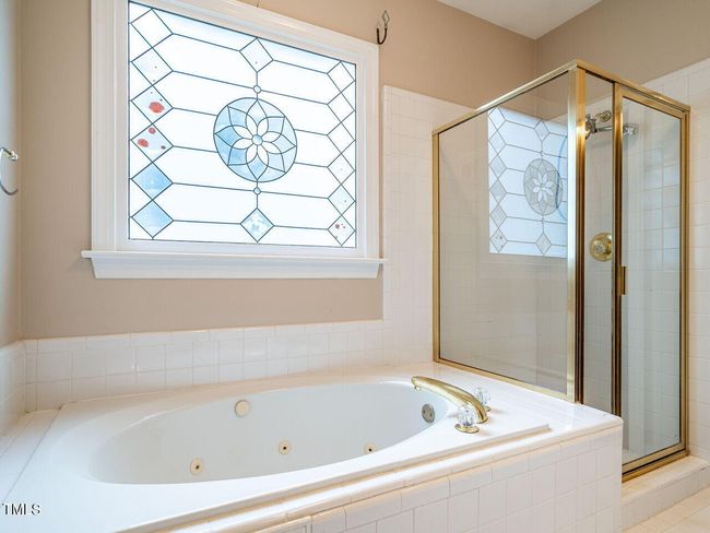 023-1280x960-primary-bedroom | Image 23