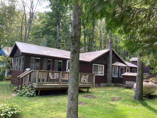 460 Ogemaw Rd, Rose City, MI, 48654-9742 | Card Image