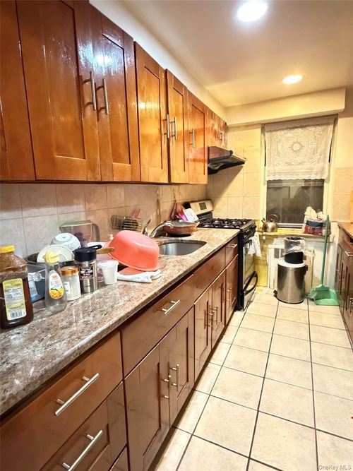 apt-2g-134 Blossom Ave, Flushing, NY, 11355-4637 | Card Image