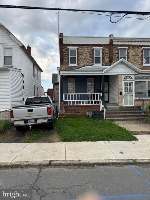 132 Walnut St, DARBY, PA, 19023-2940 | Card Image