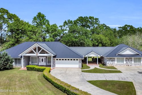 39 Oak Allee Drive, Picayune, MS, 39466 | Card Image