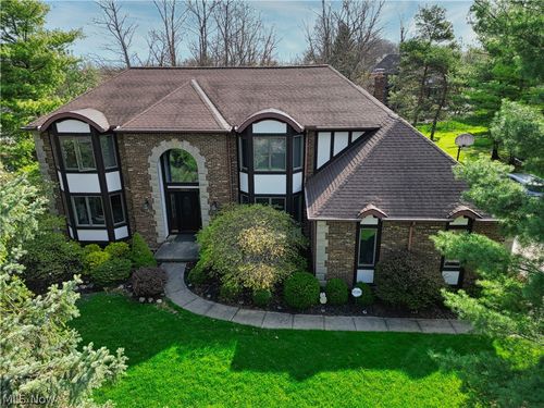 10621 Sherwood Trl, North Royalton, OH, 44133-1979 | Card Image