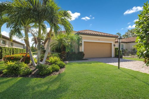 5363 Vaccaro Ct, Bradenton, FL, 34211-8429 | Card Image