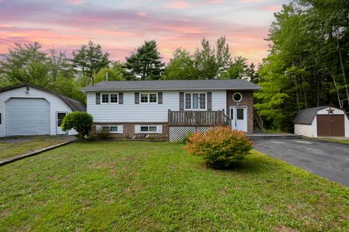61 Pine Oak Dr, Wellington, NS, B2T1J4 | Card Image