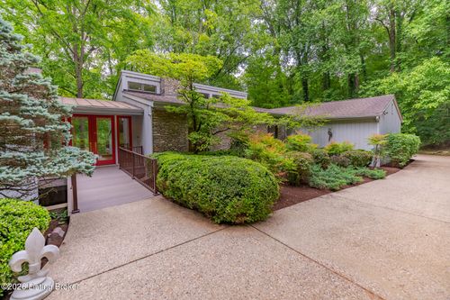 3 E Mill Pl, Louisville, KY, 40222-5971 | Card Image