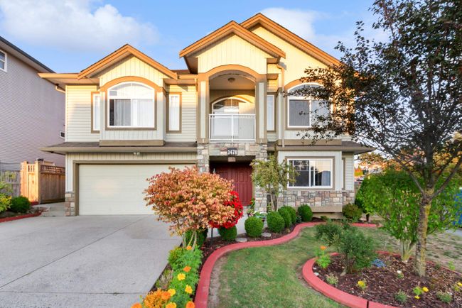 3478 Goldfinch Street, House other with 7 bedrooms, 5 bathrooms and null parking in Abbotsford BC | Image 1