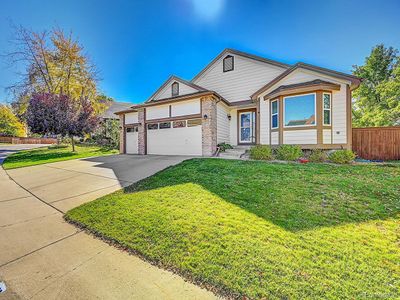 9825 Sand Cherry Way, House other with 3 bedrooms, 2 bathrooms and null parking in Highlands Ranch CO | Image 2