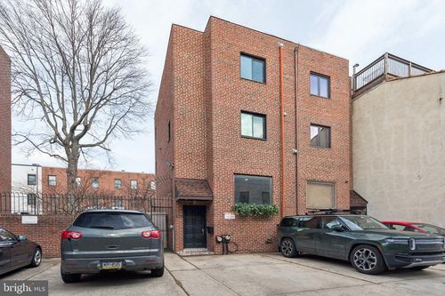 429 Gaskill St, PHILADELPHIA, PA, 19147-1512 | Card Image