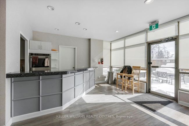612 - 712 Rossland Rd E, Condo with 3 bedrooms, 2 bathrooms and null parking in Whitby ON | Image 5
