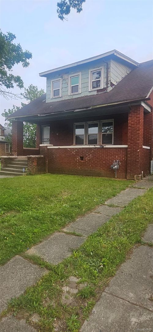59 W Parkhurst Pl, Detroit, MI, 48203-2213 | Card Image