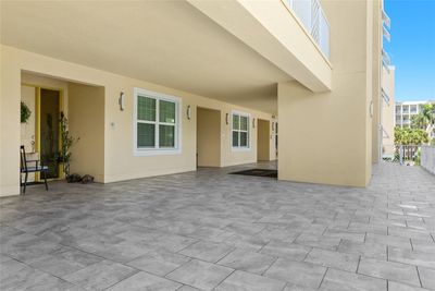 202 - 260 Hidden Bay Drive, Condo with 3 bedrooms, 2 bathrooms and null parking in Osprey FL | Image 2