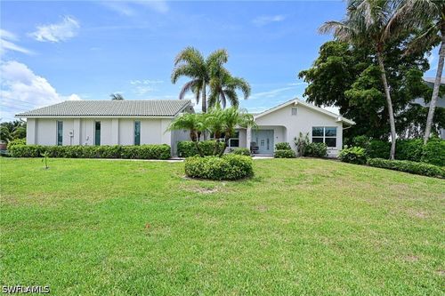 202 6th St, BONITA SPRINGS, FL, 34134-7414 | Card Image