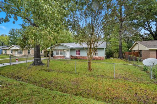 405 Madeline Dr, Goose Creek, SC, 29445-3623 | Card Image