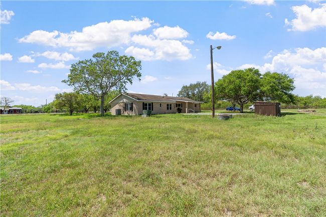 15330 Fm 3089, House other with 4 bedrooms, 3 bathrooms and null parking in Sinton TX | Image 5