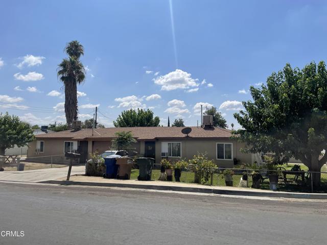 Oregon St, Bakersfield, CA 93306