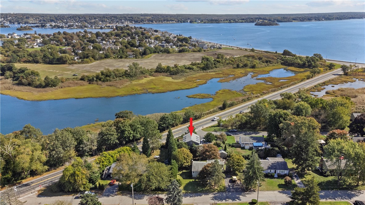 Norseman Dr, Portsmouth, RI 02871