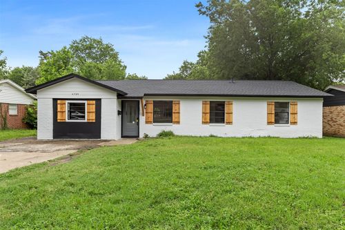 4709 Richards Terrace, Fort Worth, TX, 76115 | Card Image