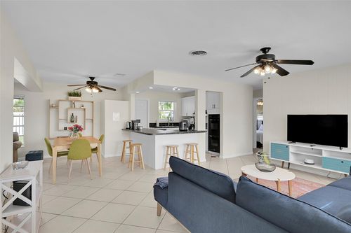 1029 Se 14th St, Deerfield Beach, FL, 33441-7229 | Card Image