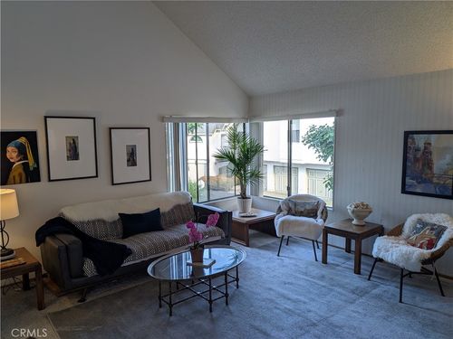 unit-a-520 Via De La Valle, Solana Beach, CA, 92075-2475 | Card Image