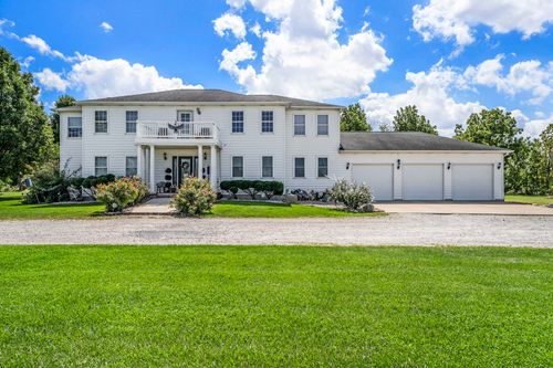 928 N Calumet Ave, Chesterton, IN, 46304 | Card Image