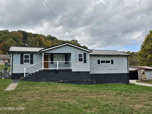 648 Poplar Ave, Jellico, TN, 37762-2363 | Card Image