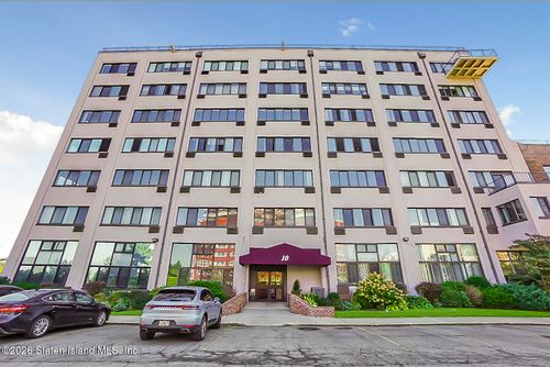 5a-10 Bay Street Lndg, Staten Island, NY, 10301-2529 | Card Image
