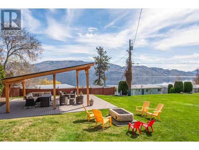 11 - 3701 Beach Ave, Home with 2 bedrooms, 2 bathrooms and 1 parking in Peachland BC | Image 38
