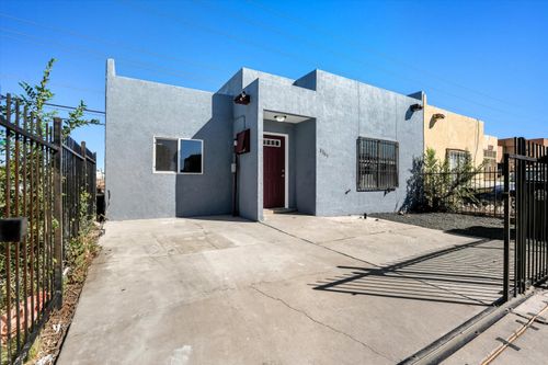 8305 Shawnee Pl Se, Albuquerque, NM, 87108-4278 | Card Image