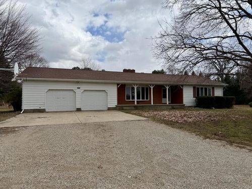 16351 S Oakley Rd, Chesaning, MI, 48616 | Card Image