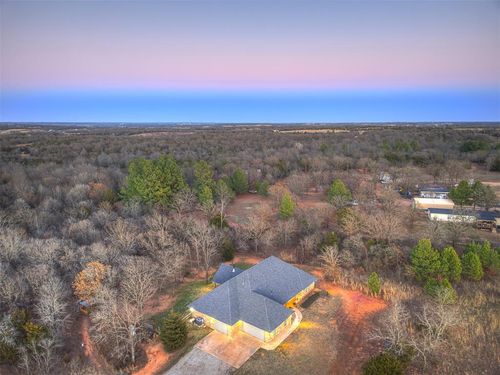 940908 S 3300 Rd, Luther, OK, 73054-6010 | Card Image