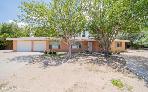 1850 Debby Cir, Las Cruces, NM, 88005-1629 | Card Image
