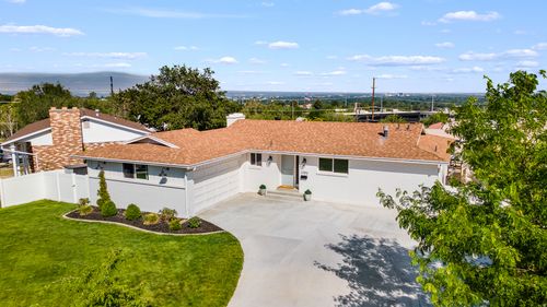 2353 E Cinnabar Ln, Salt Lake City, UT, 84121-3922 | Card Image