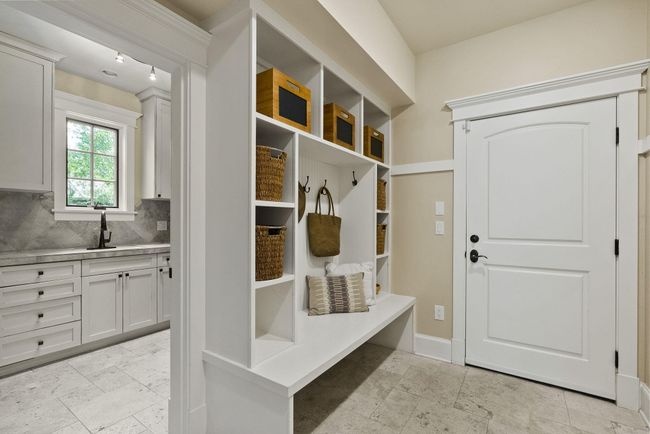 Main Level Mud Room/Laundry Room | Image 29