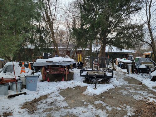 24W330 Central Ave, Roselle, IL, 60172-1948 | Card Image