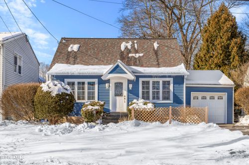 8 Fuller Ter, Colonie, NY, 12205-4025 | Card Image