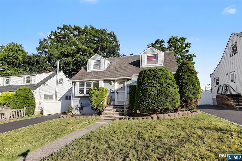 Residential in Elmwood Park 4