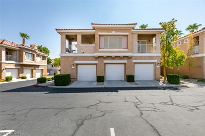 2321 - 251 S Green Valley Parkway, Condo with 1 bedrooms, 1 bathrooms and null parking in Henderson NV | Image 1