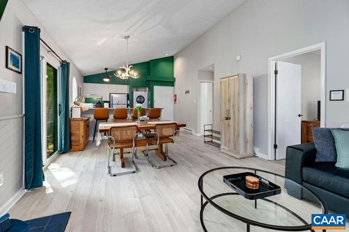 2209 Tanners Rdg, WINTERGREEN RESORT, VA, 22967-8246 | Card Image