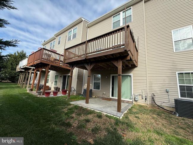 2102 E Oak Rd, Townhouse with 3 bedrooms, 2 bathrooms and null parking in VINELAND NJ | Image 13