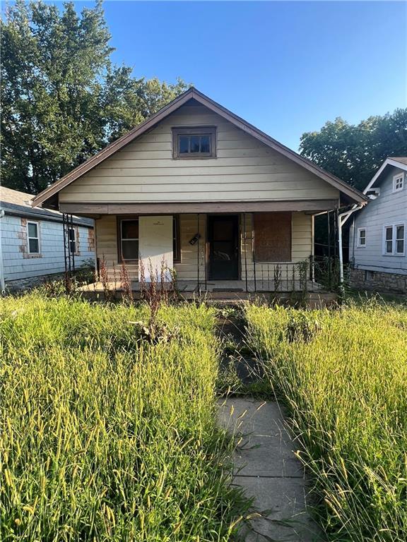 67th Ter, Kansas City, MO 64132