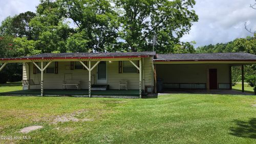 1948 Antioch Church Rd, Whiteville, NC, 28472-8871 | Card Image
